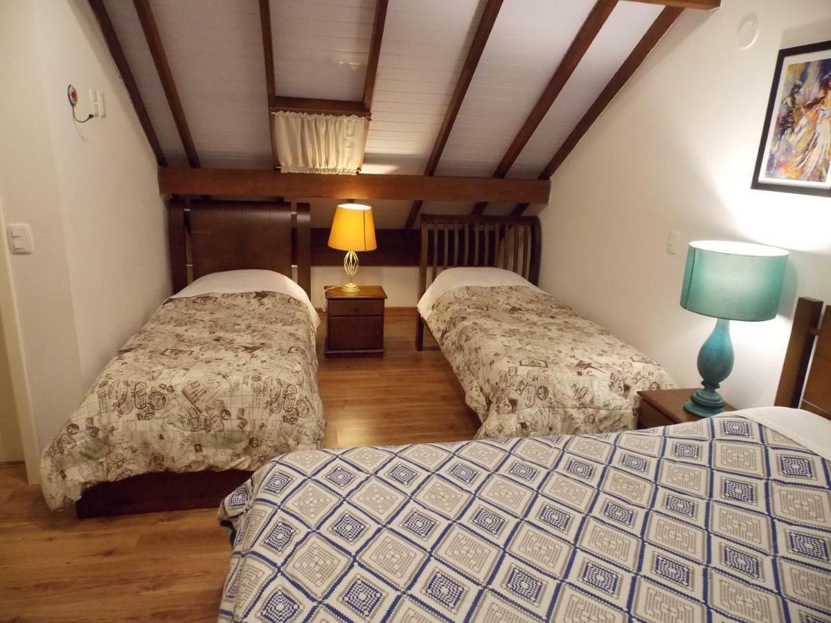 Triplex 3 Suites Em Canela Exterior foto