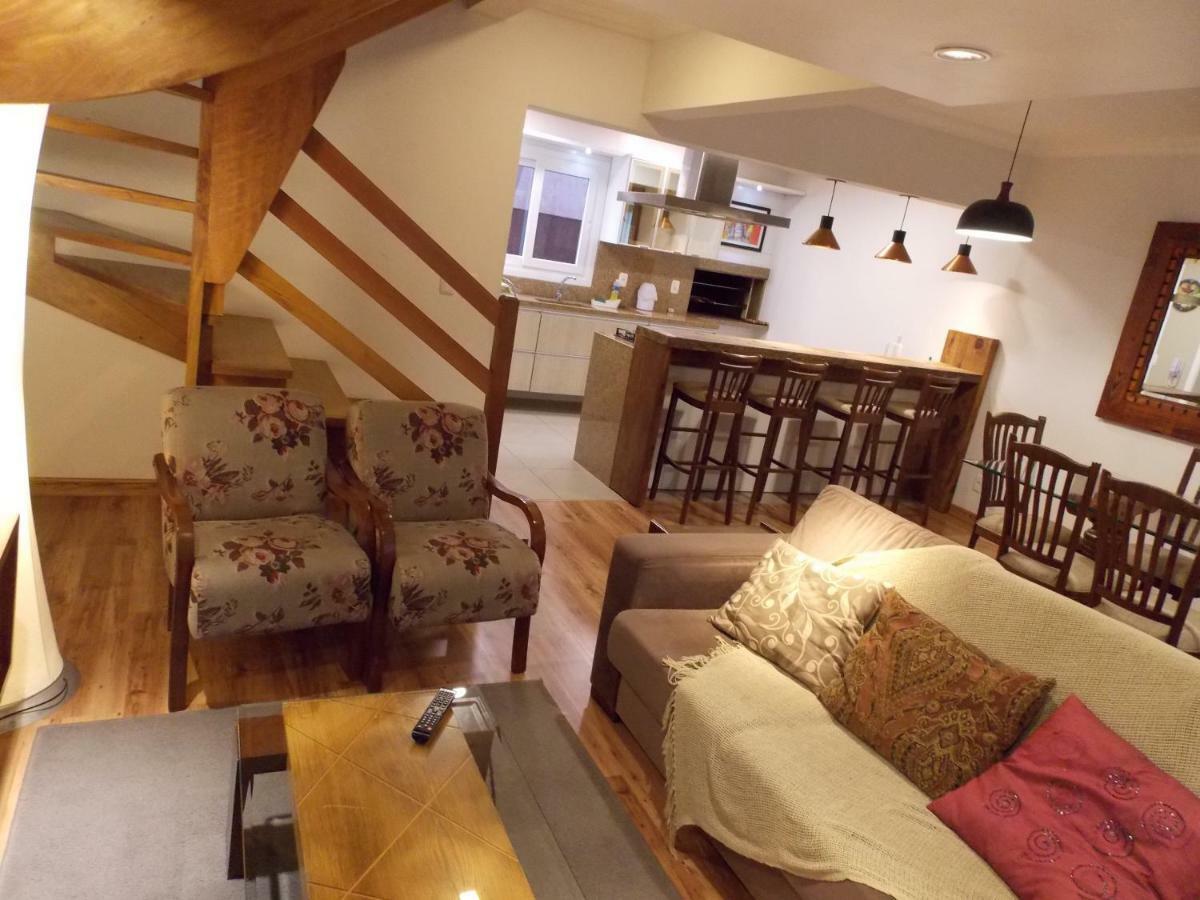 Triplex 3 Suites Em Canela Exterior foto