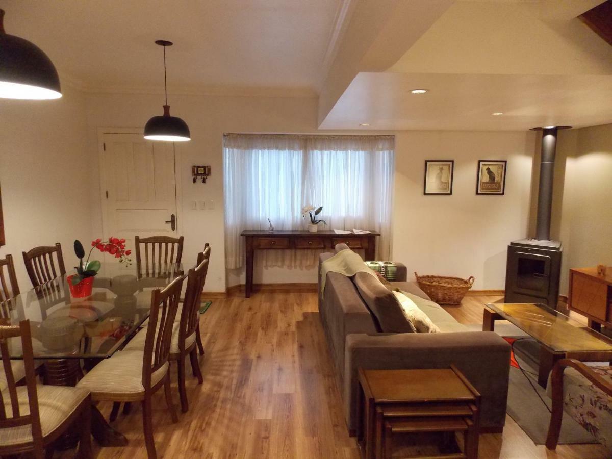 Triplex 3 Suites Em Canela Exterior foto